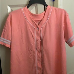 PINK AND WHITE button down! 🤖